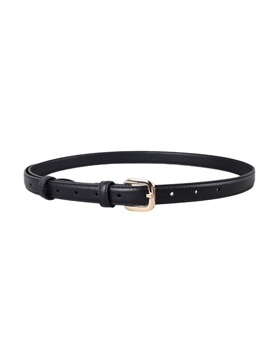 Centură din piele clasică pentru femei - Cataramă pătrată MDA0869H2I" poate fi reformulată astfel: 

"Centură elegantă din piele pentru femei - Cataramă pătrată MDA0869H2I