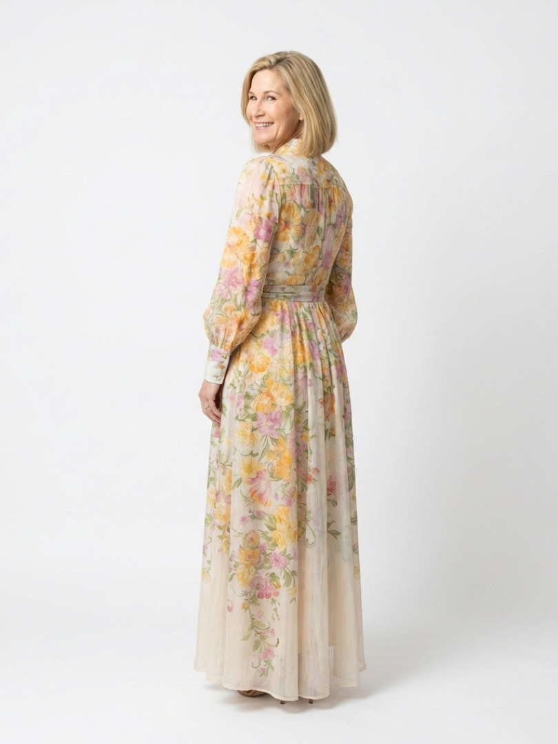Cressida | Rochie maxi cu mâneci lungi dintr-un material floral delicat